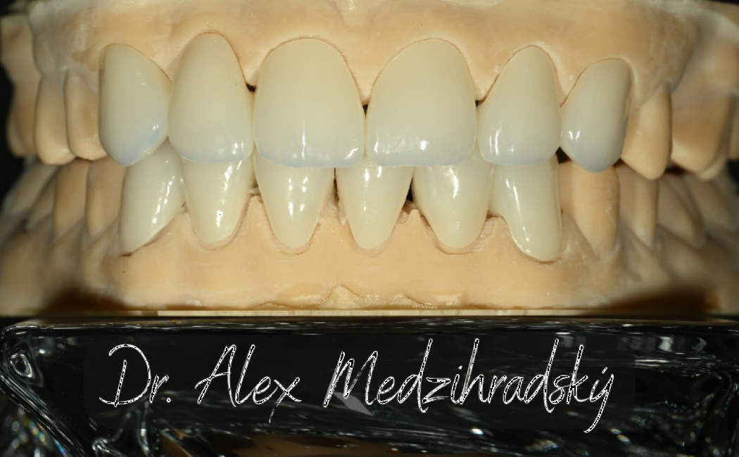 Dr. Alex Medzihradský
